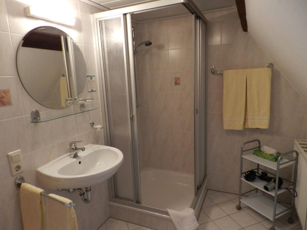 Gasthof Adler Salem  Szoba fotó